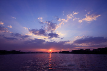 幼儿园安全工作会议记录内容